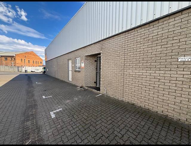 189M² FACTORY TO LET IN BRACKENFELL INDUSTRIAL